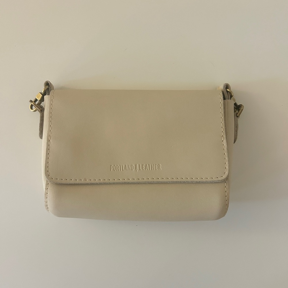 Bone mini metro from Portland Leather